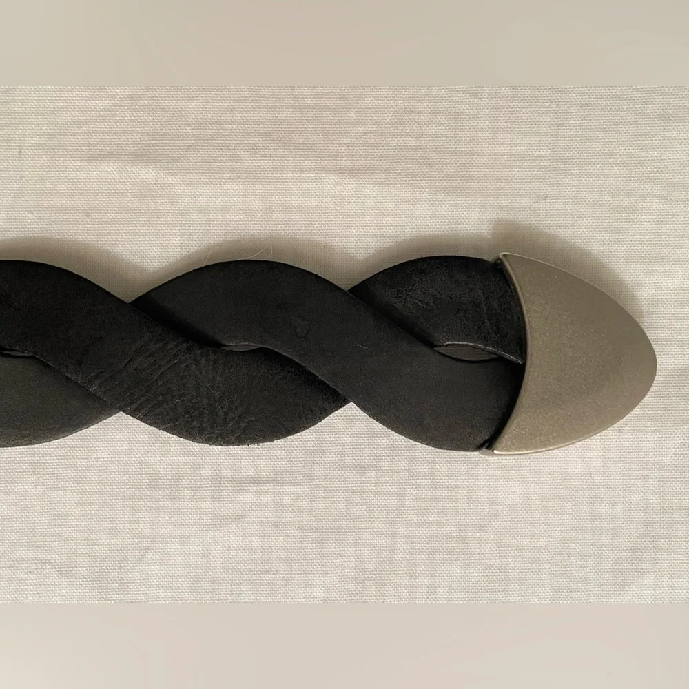 Universal Thread Black Rope Belt Size L